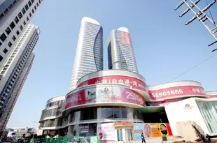 世紀鴻泰酒店公寓(青島中聯自由港灣店)Shiji Hongtai Apartment Hotel (Qingdao Zhonglian Free Harbor)