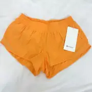 NWT Lululemon Women's Hotty Hot LR Short 2.5" Lined Sz 6 Mango Dream