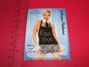 2005 Benchwarmer JULIANNA PINHEIRO #11 Kiss the Cook Autograph SP Playboy Siren