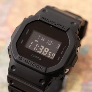 【CASIO 卡西歐】G-SHOCK 街頭潮流電子手錶(DW-5600BB-1)