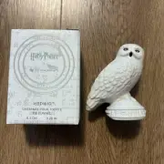 Le Creuset Licensed Harry Potter Stonewear Hedwig Snow Owl Pie Funnel