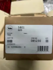 One New Yale Aluminum Door Closer Silver 5801 689 085230 1599033 Heavy Duty