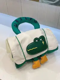 在飛比找樂天市場購物網優惠-可愛鱷魚 四合一折疊化妝包分網紗收納掛袋