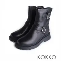 在飛比找momo購物網優惠-【KOKKO 集團】率性騎士感金屬釦環短靴(黑色)