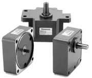 M8B3...PANASONIC GEAR HEAD SIDE FIXING MOUNT, 80MM SQ. SIZE (3.15 INCH)