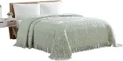 Beatrice Home Fashions Medallion Chenille Bedspread, Twin, Sage