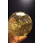 天然黃水晶球，球重：1.37千克，直徑：10釐米，A0822