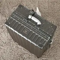在飛比找Yahoo!奇摩拍賣優惠-pc框行李箱hinomoto靜音輪拉桿箱28箱登機