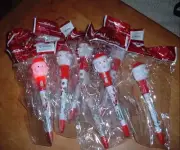 NEW 5 CHRISTMAS SANTA CLAUSE Lighted PENS For Gift Stocking stuffers party favor