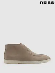 Reiss Light Stone Loftus Suede Chukka Boots (B15299) | $380