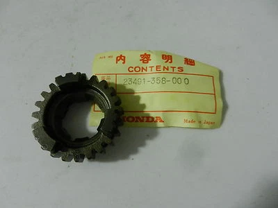 HONDA MT250 MT 250 NEW OEM COUNTERSHAFT FIFTH GEAR 23T 23491-358-000 1976