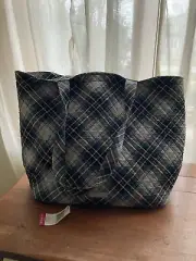 NWT Vera Bradley Snowy Plaid Cotton Grand (Open) Tote