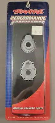 Traxxas 8251A Portal Housings, outer, for TRX-4 OR TRX-6, New in Package