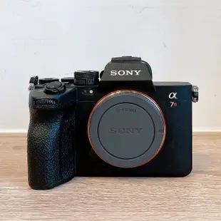 ( 已售出 公司貨保固內 快門僅2000 ) Sony A7R5 索尼 可換鏡頭式數碼相機 全片幅 高畫質  二手 保固