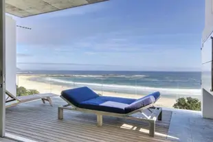 15 Views Penthouse in Camps Bay