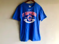 在飛比找Yahoo!奇摩拍賣優惠-NIKE MLB 芝加哥小熊隊 百年冠軍紀念T-Shirt 
