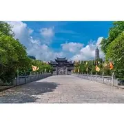 Save 5.01%! Hanoi: Deluxe Tour Discover Bai Dinh Pagoda, Trang An & Mua Caves