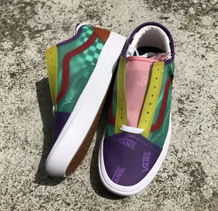 [35% OFF]2021 人氣鞋款 VANS COMFYCUSH SLIP SKOOL 低筒 休閒鞋 彩色 改良舒適中底 人氣款 H33505 (VN0A4P3E2R8) !