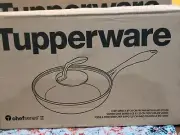 SALE! SALE! TUPPERWARE SERIES ll 8"/20cm FRY PAN with GLASS COVER NEW In Box