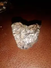 Black and gold meteorite make it yours
