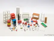 Garage Kit Set for 1/18 Scale Models by Autoart
