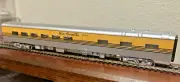 DENVER & RIO GRANDE - 48 seat PULLMAN DINER - HO Scale- w/ INTERIOR NEW RTR OOP
