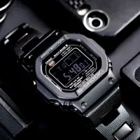 在飛比找momo購物網優惠-【CASIO 卡西歐】G-SHOCK 經典潮流太陽能電波錶(