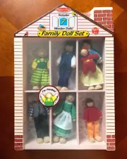 Melissa & Doug Royal Family Wooden Poseable Doll Set New MIB Rare - Grandparents