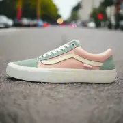 VANS Old Skool Pro Men Size 9.5 Peach White Low Top Suede Skate Shoes Sneakers