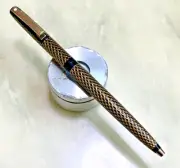 Lady Sheaffer 904 (1970s) - Paisley Black Laque Gold filling 14K Ballpoint Pen