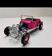 Custom Built Revell '29 Model A Roadster 1:25 Car