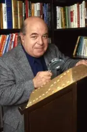 Sorrell Booke portrait session his library at home 1985 Old Photo