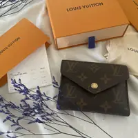 在飛比找PopChill優惠-[二手] LouisVuitton VICTORINE M6