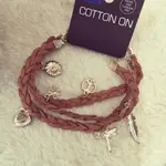 ✨咪樂小姐愛購物✨品牌 COTTON ON 歐美時尚 部落客大推 編織設計 麂皮手環