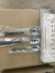 Yamazaki Noire 3-Piece 18/10 Stainless steel completer set $50 retail 1/2 price