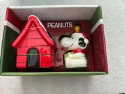 Snoopy Peanuts Dog House Holiday Salt & Pepper Shakers Boxed