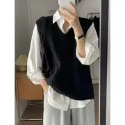 Plain Shirt / V-Neck Cable Knit Sweater Vest Vest - Black - S