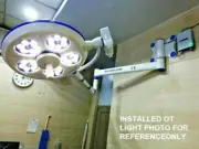 Brand New Examination Surgical LED Light Operation Theater LED 550 Light Single