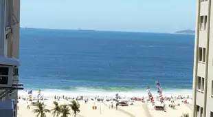 Copacabana,confortavel apto com vista-mar