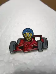 Vintage Tweety Pin, F1 Racing © Warner Bros Sedesma NEW 90's (Sylvester)