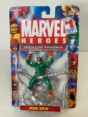 2005 ToyBiz Marvel Heroes Miniature Poseable Action Figures Doc Ock NIB