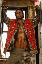 [F036] Male Model Showing Off Body To Viewer Fine Art Hunky Physique