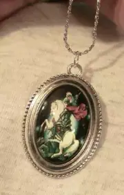 Handsome Shiny Beveled Rim St. George Warrior Glass Cameo Silvertone Necklace