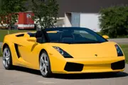 Drive a Lamborghini 30 Minutes - Helensvale