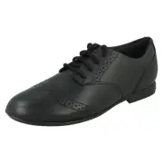 Clarks GIrls Brogue Lace Up School Shoes Finja brogue O