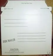 100 3.5" FLOPPY DISK DISKETTE MAILERS W/ SEAL MADE IN USA 64116