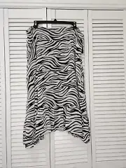 New Women's Zebra Print Skirt Size Petite XL