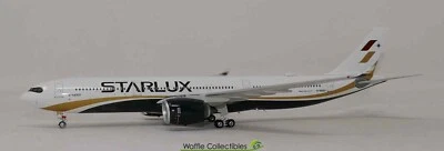 1:400 Phoenix Models StarLux Airlines A330-900 B-58303 89535 PH411927 Airplane