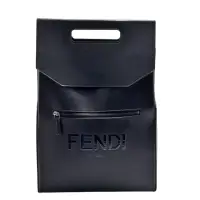 在飛比找momo購物網優惠-【FENDI 芬迪】經典品牌標誌小牛皮手提/後背包(黑色7V