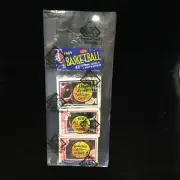 1989 Fleer Basketball Rack Pack Michael Jordan Sticker Face Up Showing On Back-1
